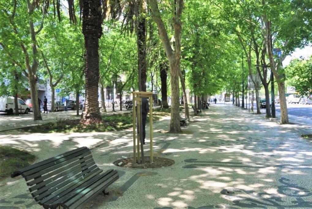 Mm2 Center * Baixa/rossio * Castle View * Parking! Apartment