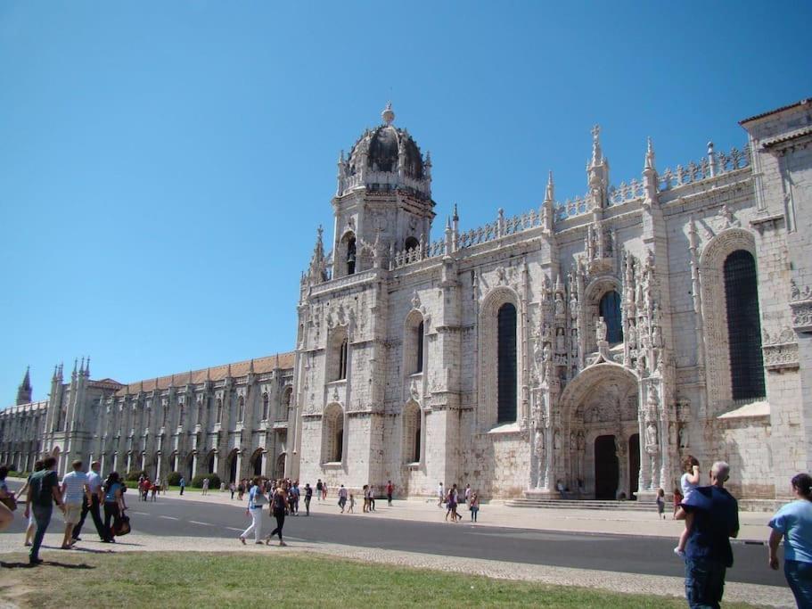 Mm2 Center * Baixa/rossio * Castle View * Parking! Apartment